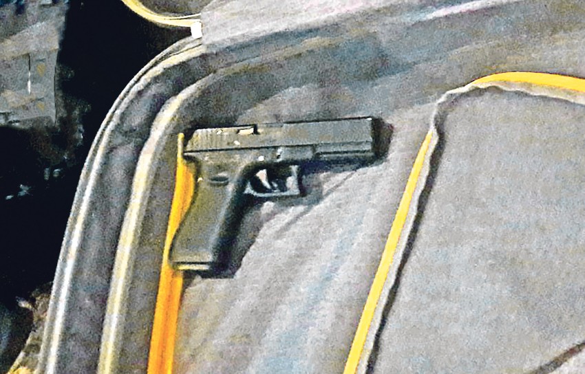 U stanu koji su koristili razbojnici među kojima je bila jedna devojka nađeni su pištolj i novac