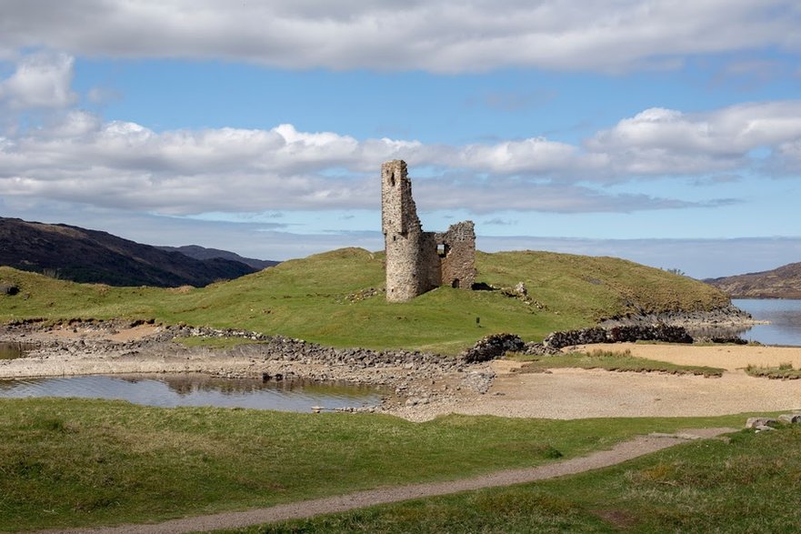 Ardvreck Castle