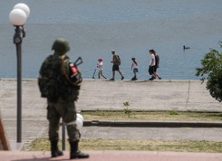 Uciekła z okupowanego Chersonia. 'To miasto jest więzieniem, terroryzowanym przez Rosjan'