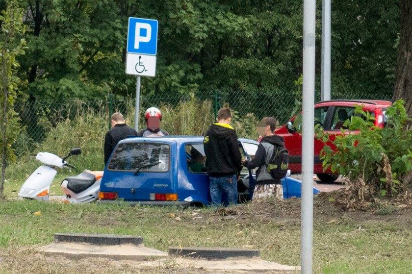 Uciekają ze szkoły po słodkie bułki