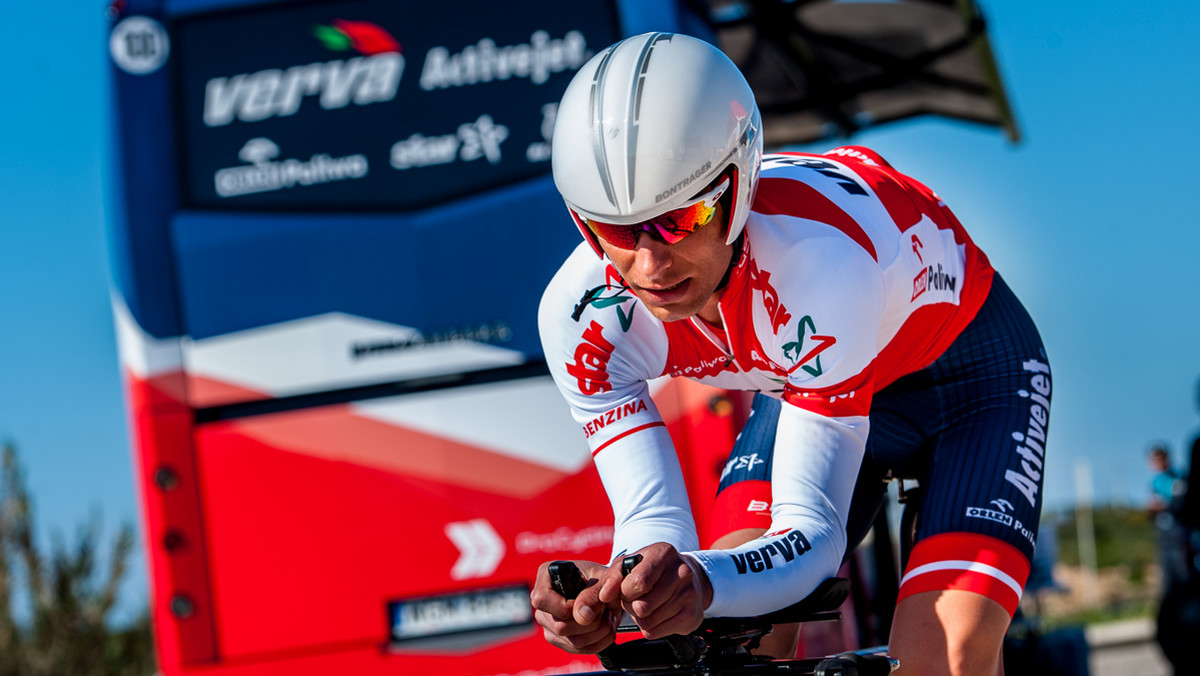 Hiszpan Ion Izagirre z Movistaru wygrał jazdę na czas w Davos, podczas 8. etapu Tour de Suisse. Nowym liderem został Kolumbijczyk Miguel Lopez z Astany. Solidnie pojechał lider Verva Activejet Team Paweł Cieślik, który był 30. i jest nadal 15. w klasyfikacji generalnej.