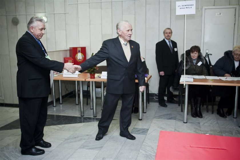 Białoruś wysyła delegację na pogrzeb