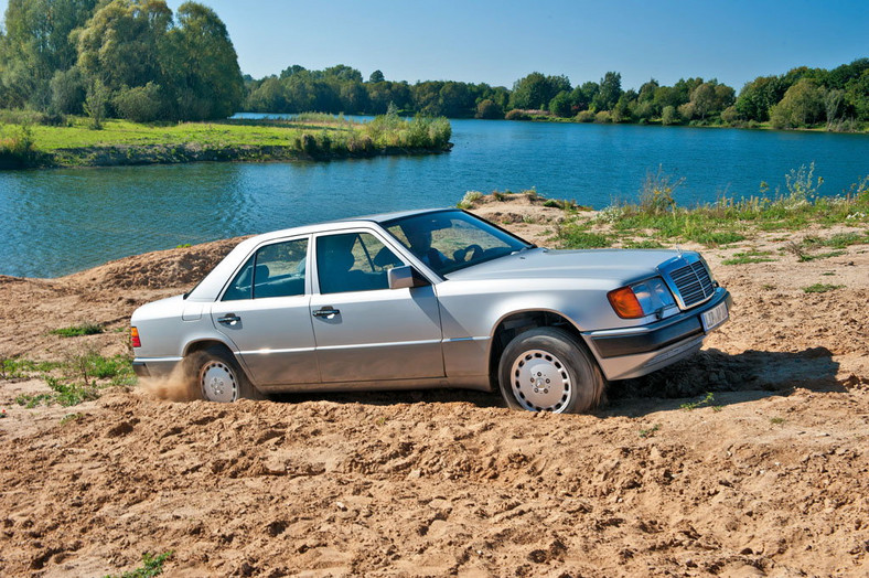 Mercedes 300 W 4Matic - na kursie do perfekcji