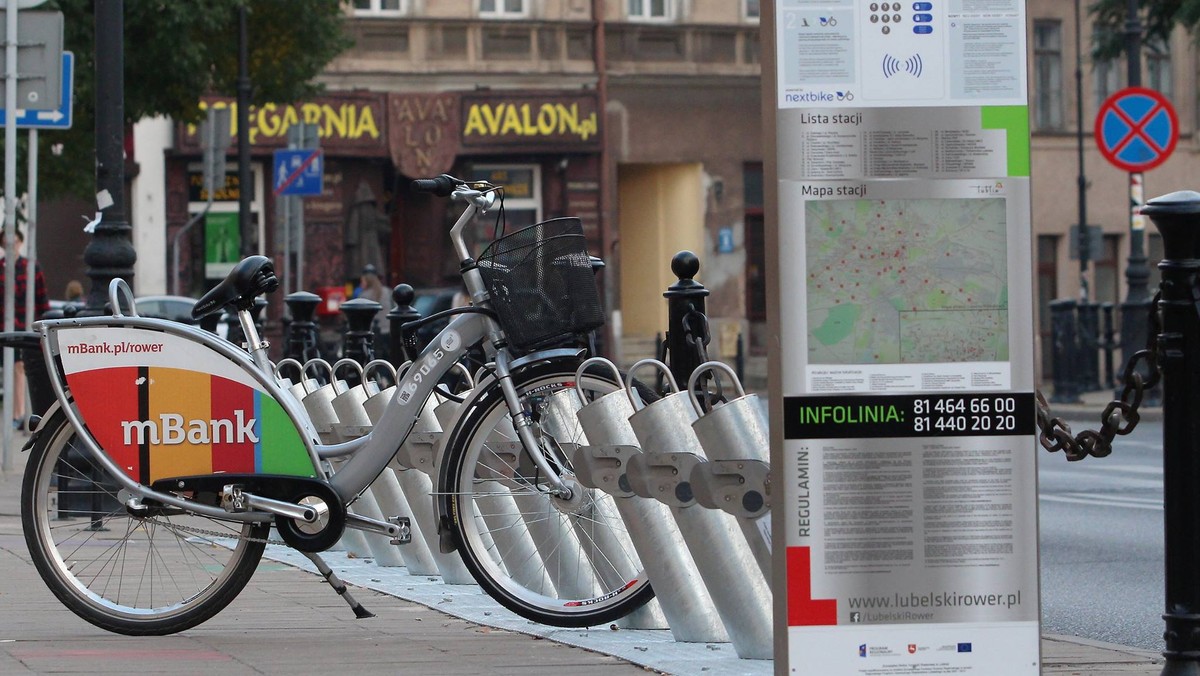 Nie słyszymy już o kolejnych rekordach Lubelskiego Roweru Miejskiego. Pod względem wypożyczeń ten rok jest wyraźnie słabszy od poprzedniego i nie ma szans na poprawienie wyniku. Użytkownicy narzekają na zły stan techniczny jednośladów.