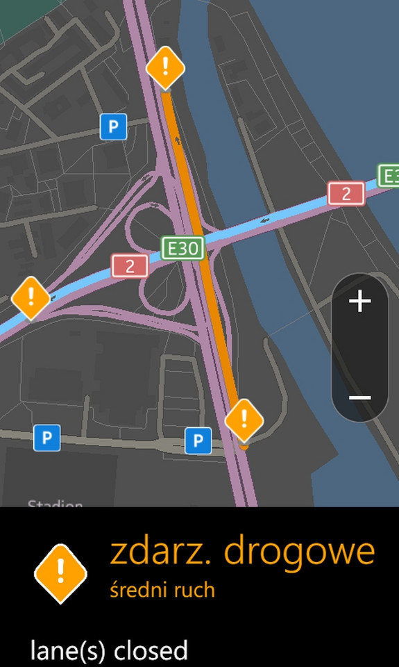 Podgląd mapy w trybie nawigacji Nokia Here Drive+. Widoczne informacje o utrudnieniach.