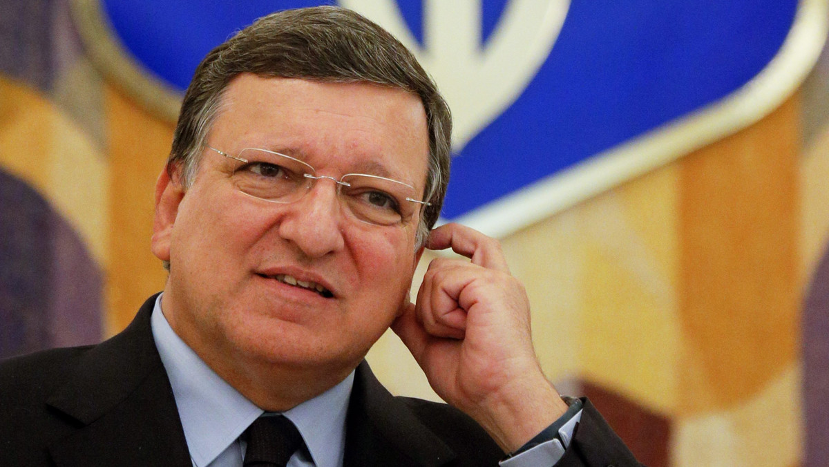 Szef Komisji Europejskiej Jose Barroso rozmawiał telefonicznie z prezydentem Rosji Władimirem Putinem. Dialog dotyczył uzgodnień w sprawie wdrażania umowy stowarzyszeniowej UE-Ukraina, a także dostaw gazu dla Ukrainy - podała Komisja Europejska.