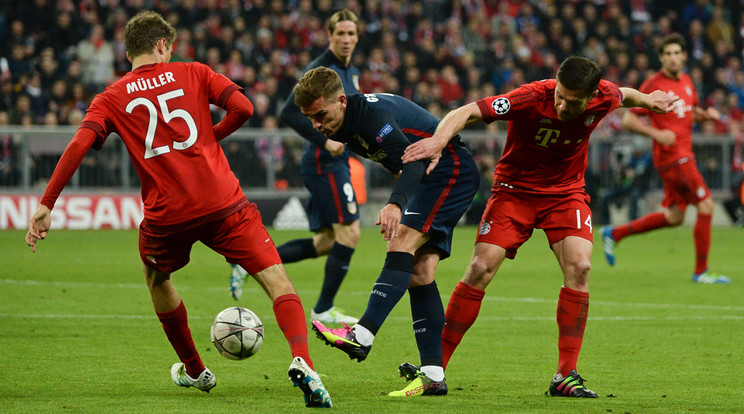 Antoine Griezmann (középen) az elődöntő visszavágóján, Münchenben, az 54. percben továbbjutást érő gólt szerzett /Fotó: AFP