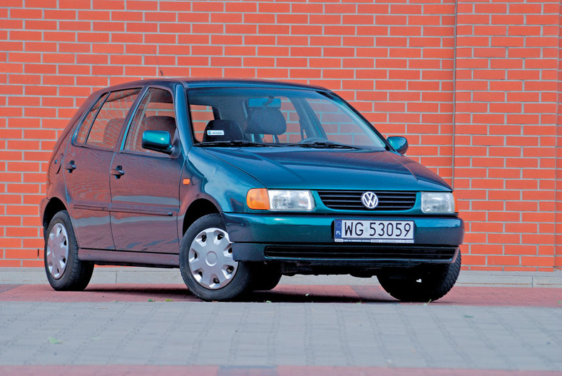 Volkswagen Polo 1.0/1997 r. - Cena 2800 zł