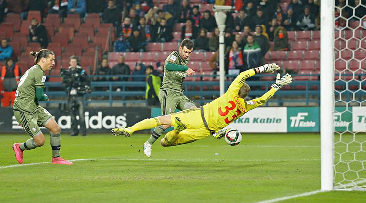 Nikolics a 20. gólját szerezte a Wisla ellen /Fotó: Facebook/Legia Warszawa