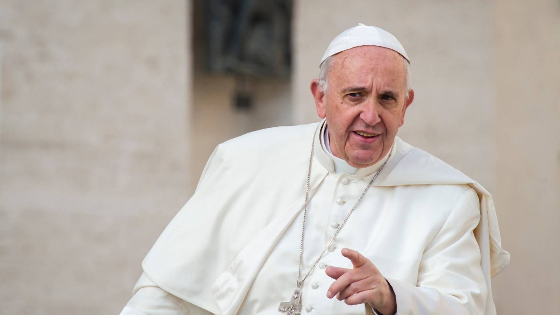 Papa Franja posle podrške LGBT osobama promenio mišljenje: istopolne zajednice su grešne i ne mogu da imaju blagoslov crkve