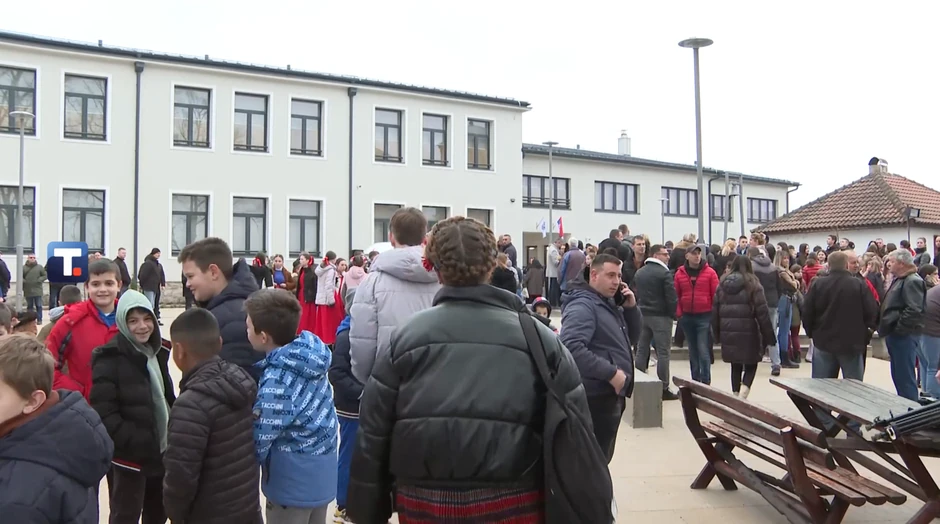 Otvaranje rekonstruisane OŠ “Dobrica Ćosić” u Velikoj Drenovi