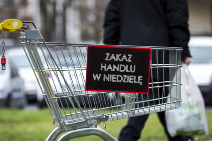 Mali sklepikarze apelują do premiera ws. zakazu handlu w niedziele