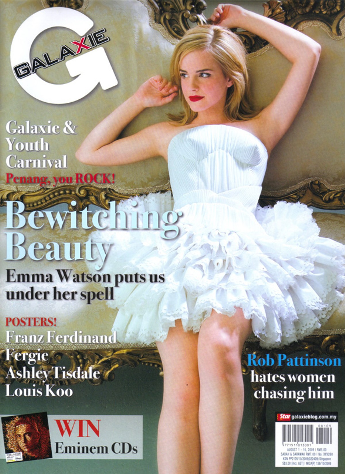 Emma Watson pozuje w bieli
