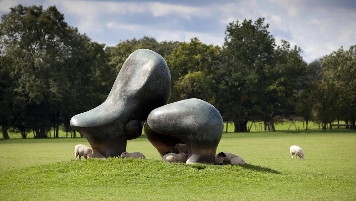 Henry Moore 