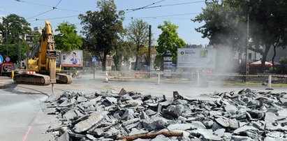 Ruszył remont torowiska Na Zjeździe. Kierowcy w gigantycznych korkach