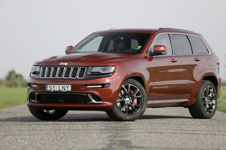 Jeep Grand Cherokee SRT - duży i ciężki, ale bojowo nastawiony