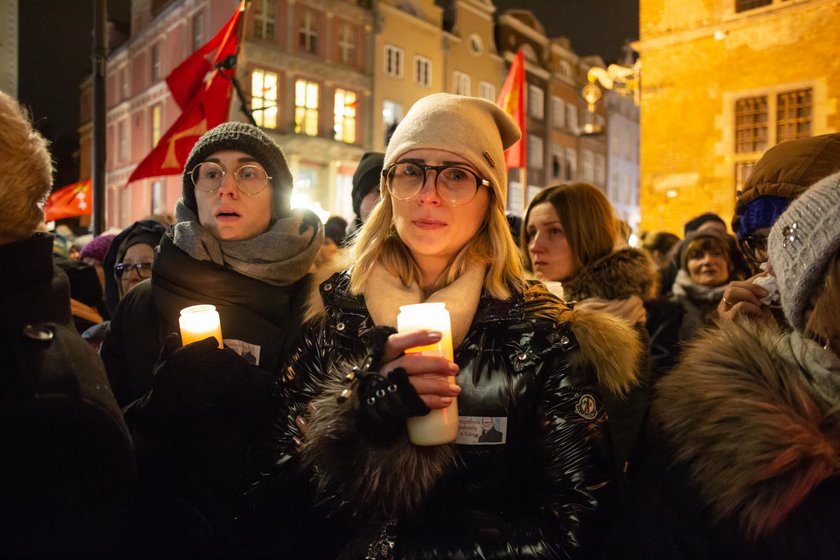 Gdańszczanie żegnają prezydenta Pawła Adamowicza