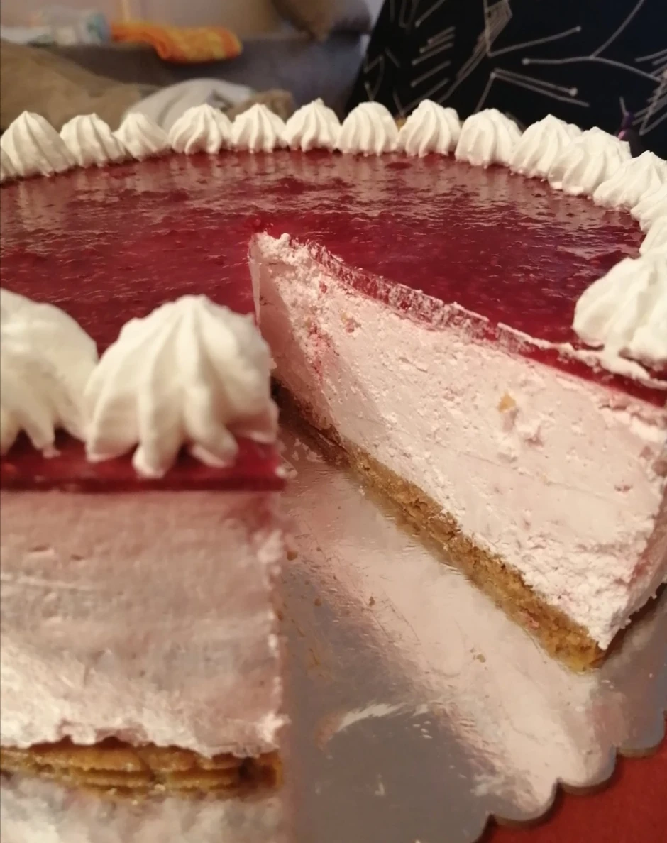 Za prvu tortu je pozajmio 1000 dinara, a sve posle je jedna prava bajka