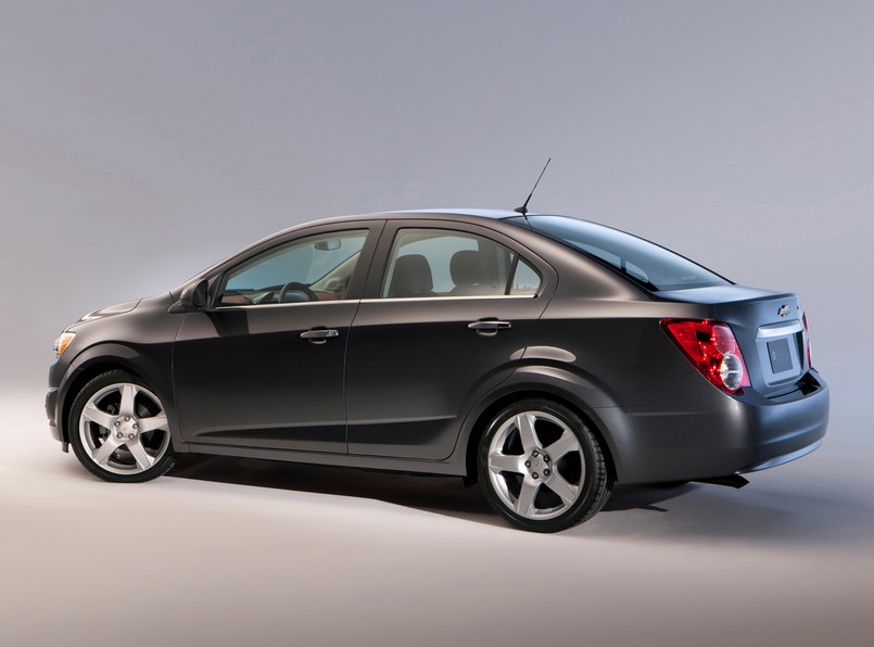 Chevrolet Aveo - mały sedan prosto z Genewy