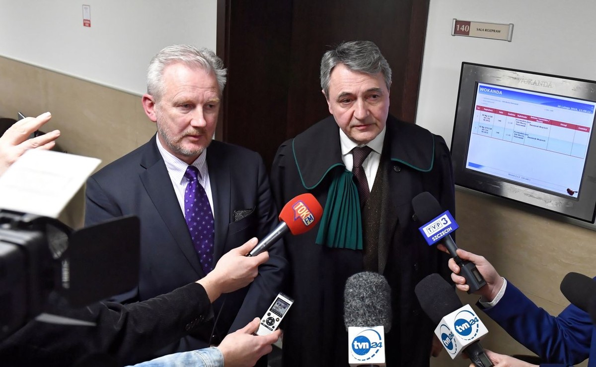 Były wiceszef KNF Wojciech Kwaśniak z mec. Jerzym Neumannem