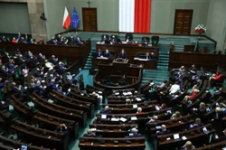 Fundusz Odbudowy przegłosowany. Jest zgoda ws. unijnych miliardów