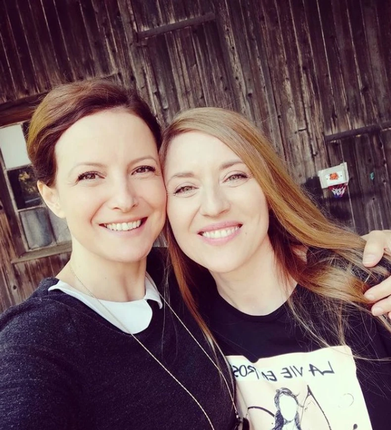 Jelena Stupljanin danas, sa koleginicom iz serije "Lisice" Natašom Marković