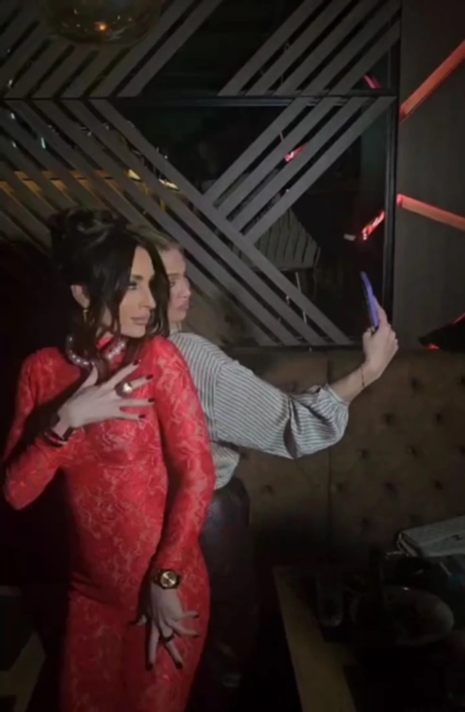 Kaća i Milica u transu