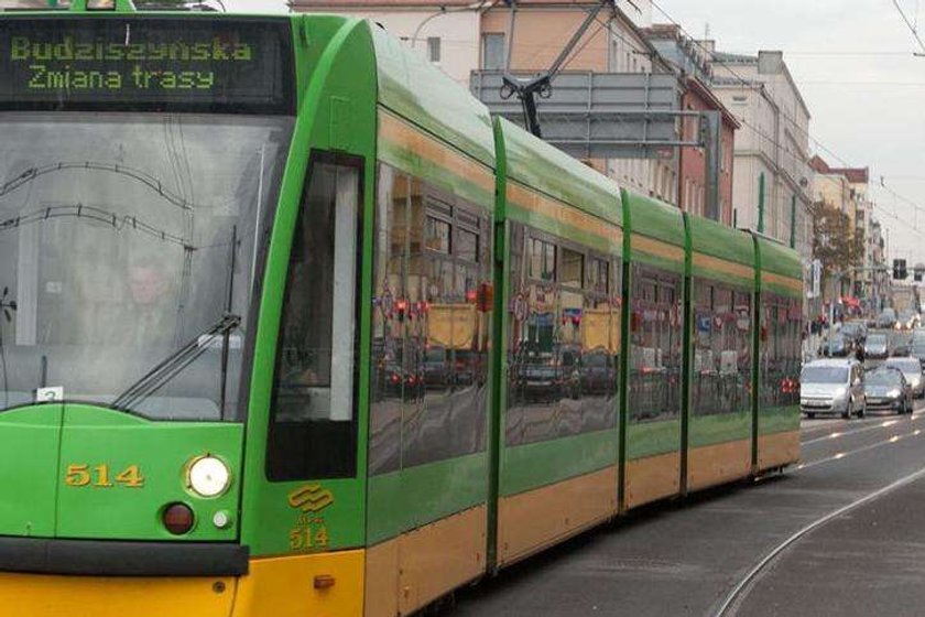 Onanizował się w tramwaju.