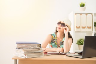 Aż 36 dni urlopu dla tej grupy pracowników. Czy ty też możesz skorzystać?