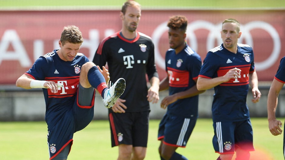 Trening Bayernu w 2017 r., na zdjęciu Thomas Mueller, Tom Starke, Kingsley Coman i Franck Ribery