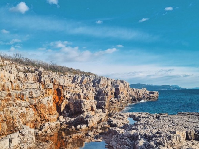 Ovo je najlepša plaža u Crnoj Gori - prizori su kao sa druge planete 