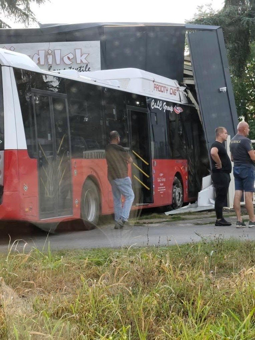 Autobus uleteo u servis na Vidikovcu