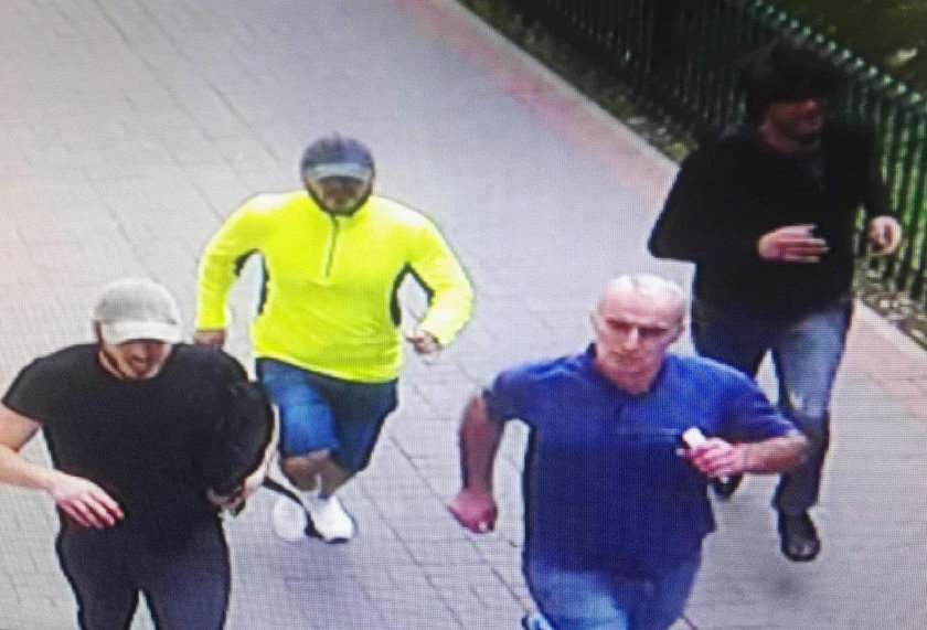 Czterech łobuzów pobiło policjanta w centrum Warszawy