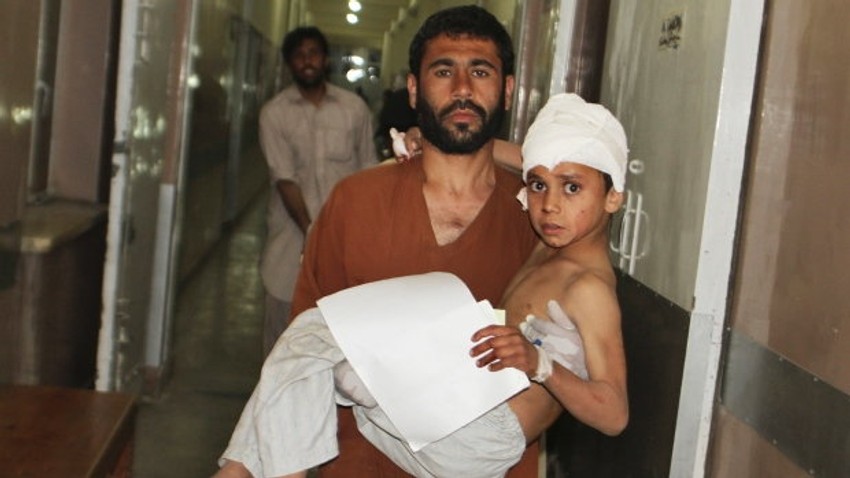 Zbrinjavanje ranjenih posle eksplozije u elitnom naselju kod Kandahara