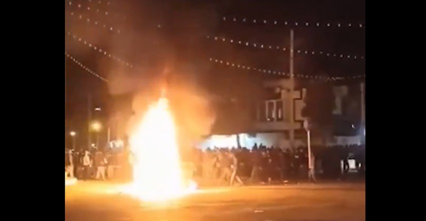 Bukte protesti u Iranu