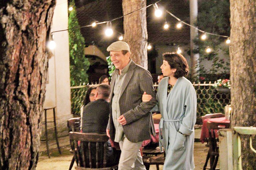 Žića (Tihomir Stanić) i njegova supruga Dara (Paulina Manov)