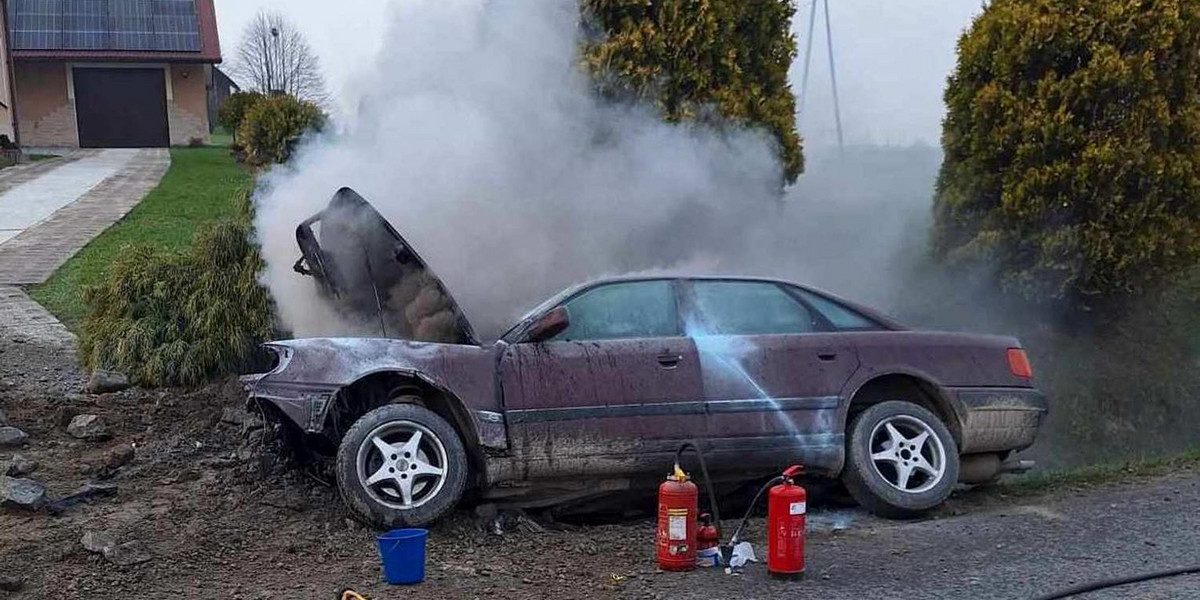 Tragiczny wypadek w Różance na Podkarpaciu. Nie żyje 31-letni kierowca.