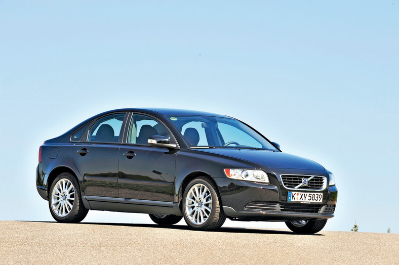 Volvo S40