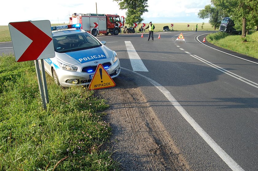 Tragiczny wypadek pod Głogowem. Niemowlę w szpitalu