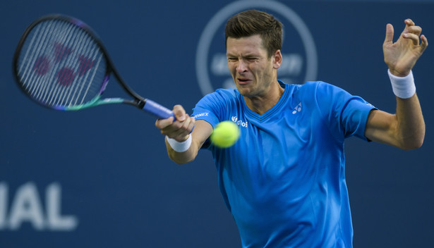 Hubert Hurkacz podczas pojedynku z Daniiłem Miedwiediewem w ćwierćfinale turnieju ATP w Toronto