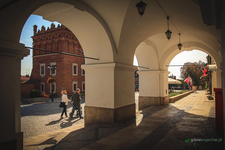 Niezwykłe piękne kameralne miasteczka Polski. Zestawienie 10 propozycji