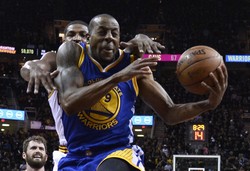 Liga NBA: Rekordowe ceny biletów na siódmy mecz w Warriors - Cavaliers