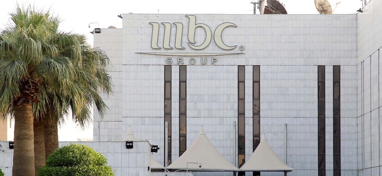 Siłą wdarli się do siedziby telewizji i podpalili budynek. Takie emocje wzbudził film