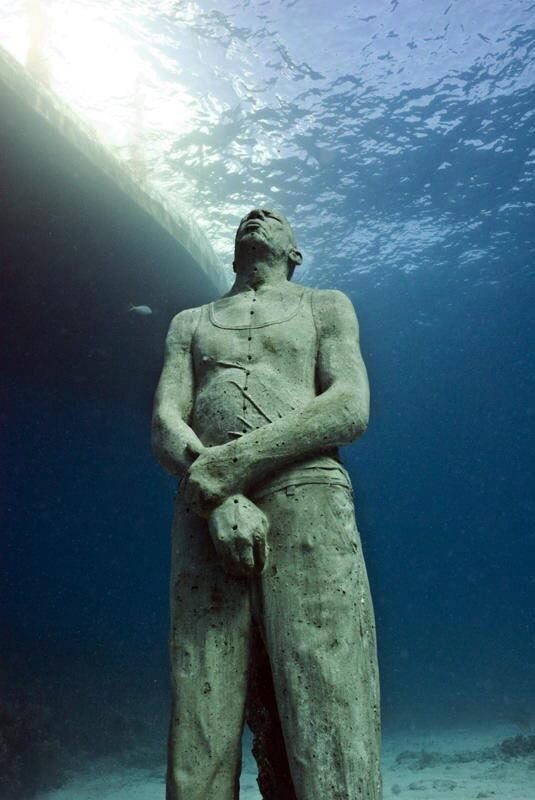 MEXICO SCULPTURE UNDERWATER MUSEUM