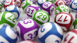 Kihúzták az ötös lottó nyerőszámait, de vajon lett telitalálat? 