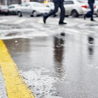 Ónos eső miatt 9 vármegyére adtak ki másodfokú riasztást keddre