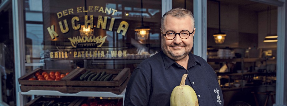 Artur Jarczyński, restaurator i właściciel m.in. Der Elefant w Warszawie, w której od października wprowadził obowiązkowe covidowe paszporty lub testy