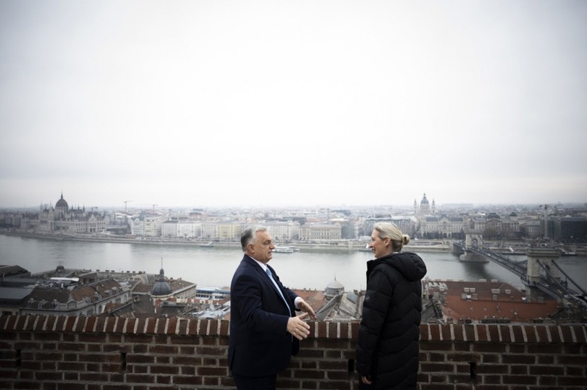 Viktor Orban i liderka desničarske nemačke partije AfD Alis Vajdel u Budimpešti 12. februara 2025.