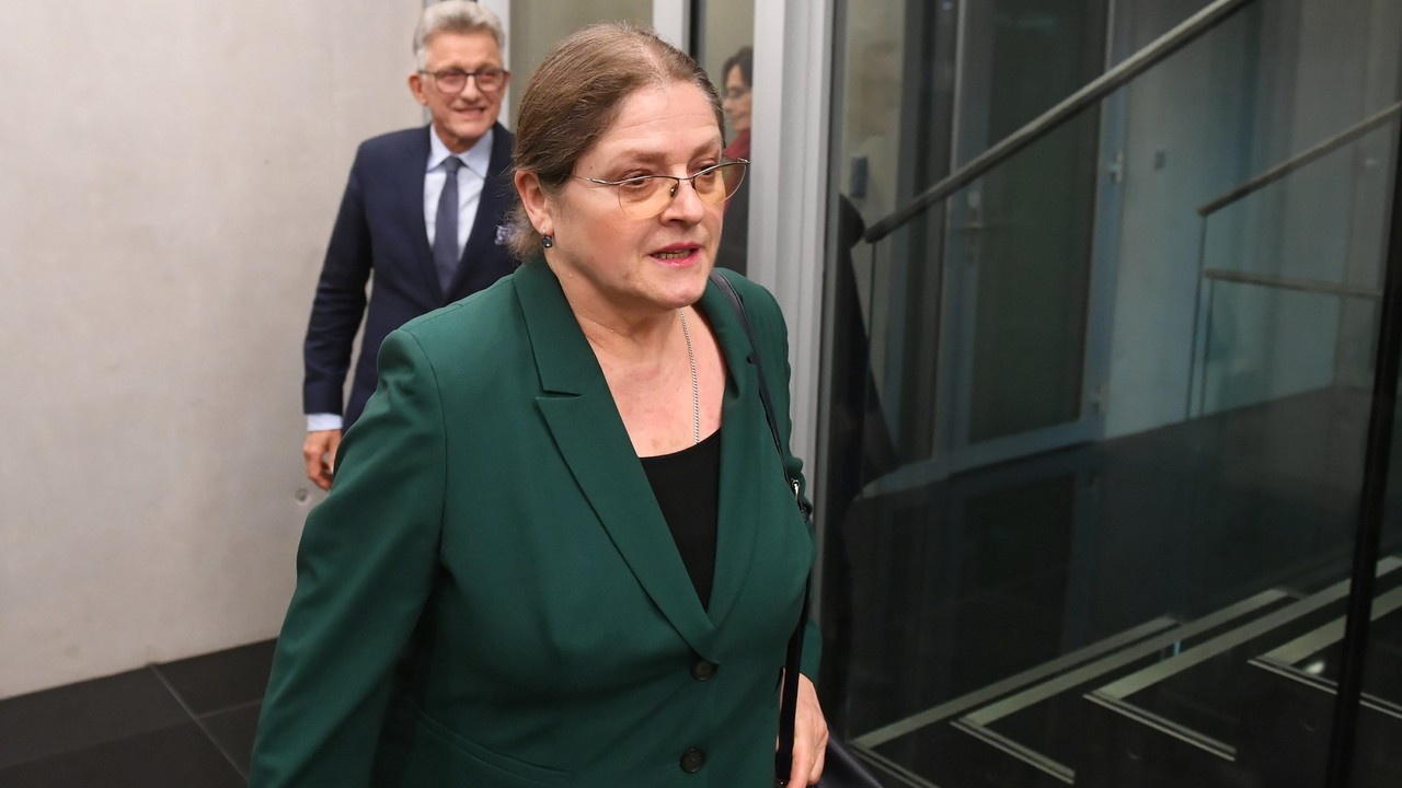 Krystyna Pawłowicz przeniesiona w stan spoczynku. Jest reakcja Trybunału Konstytucyjnego