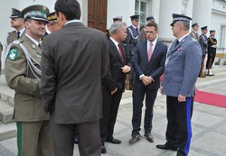 Jak można w Polsce zostać generałem? Na wniosek Nowaka